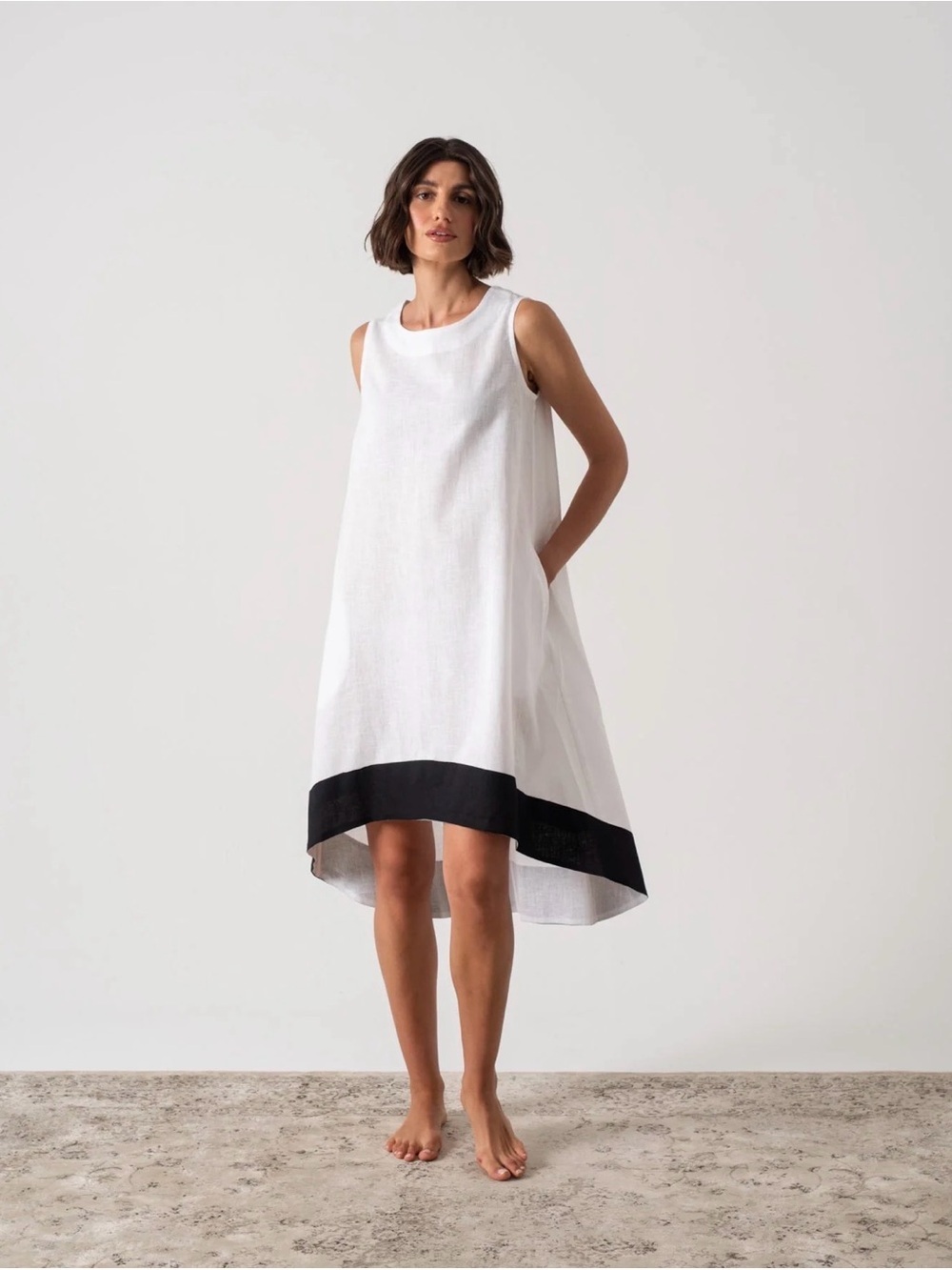 Luxmii linen dress NWT